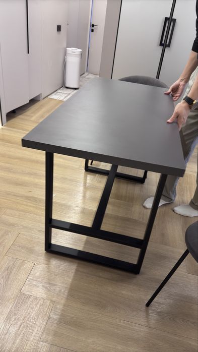 Стол 130 на 60 крепкий