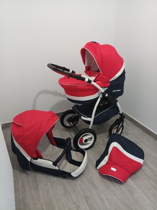 Cărucior 2 în 1 utilizat foarte puțin...