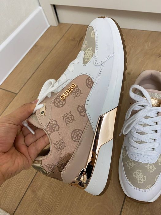Кроссовки Guess оригинал