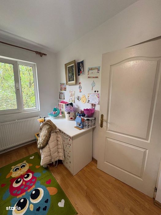 2cam nd 30 mp zona primaverii se vinde mob si utilat 72.000 euro