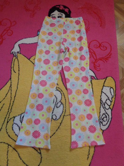 Vand paltaloni creponati de fetita 3.