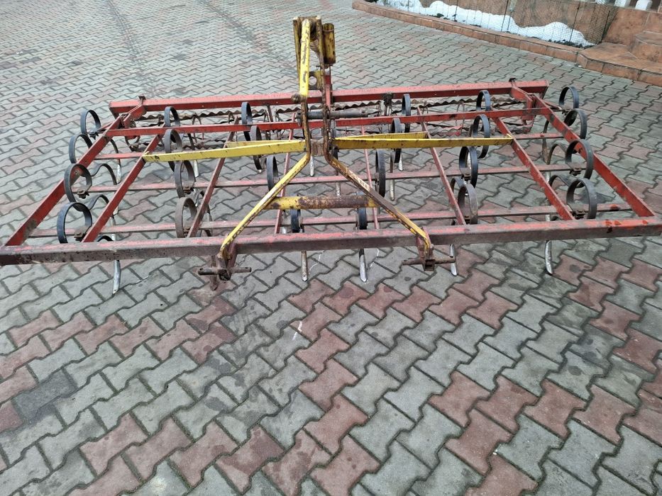 Cultivator,combinator