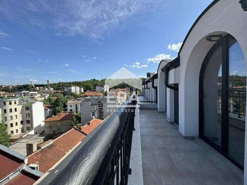 Двустаен апартамент в ***Луксозна сграда***