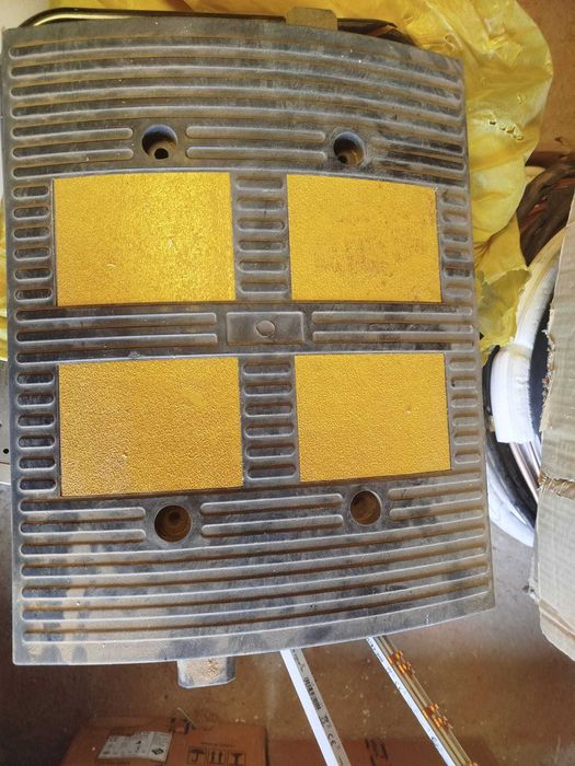 Limitatoare de viteza , sistem complet noi noute .