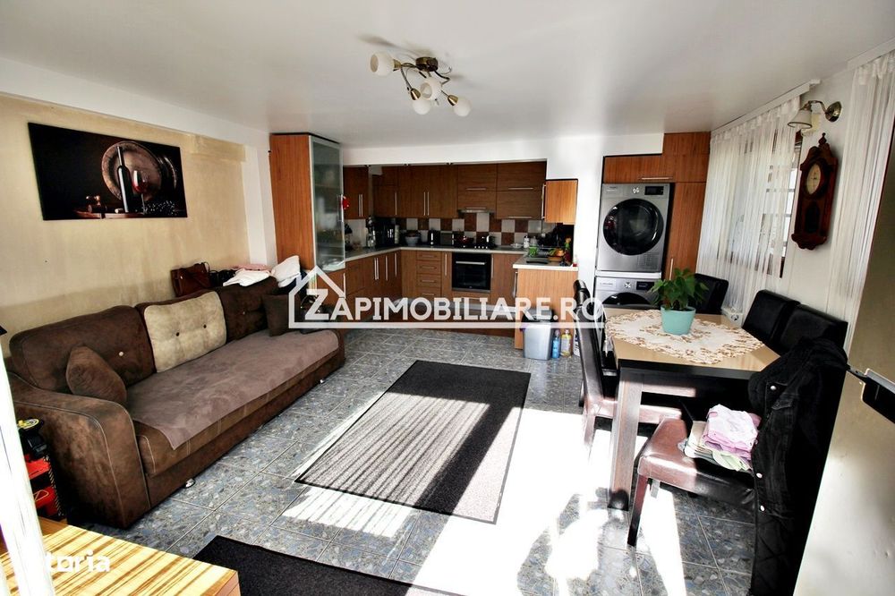 Casa 6 camere, 150mp.utili,527mp teren, zona semicentral