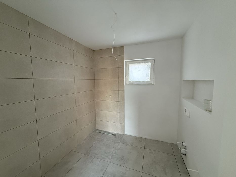 Casa de vanzare zona Cisnadioara