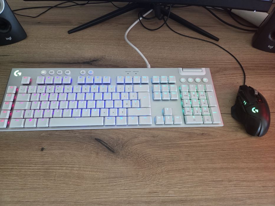 Tastatura Logitech cu maus Logitech