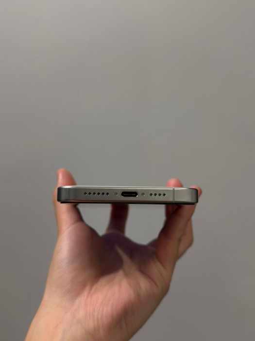 Продам iPhone 15 Pro Max, White (белый) 256gb