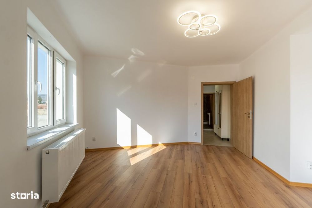 Apartament 2 camere, complet renovat – investitie sigura in centrul — fotografia 3