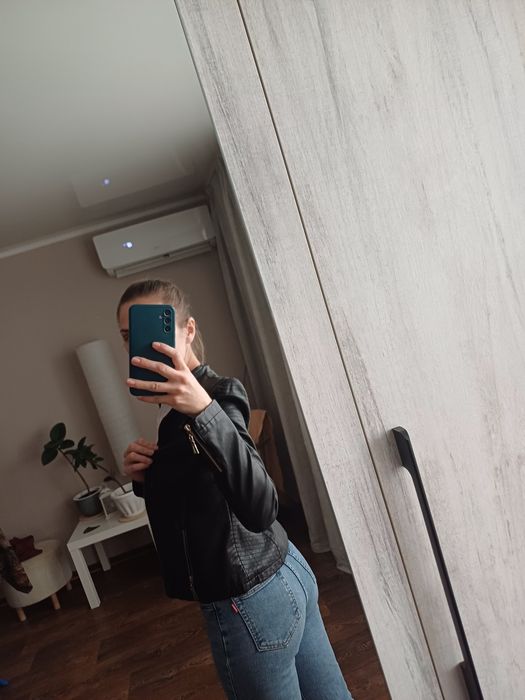 Кожаная куртка 44 размер