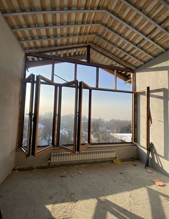 Раздвижные окна, двери, витражи.