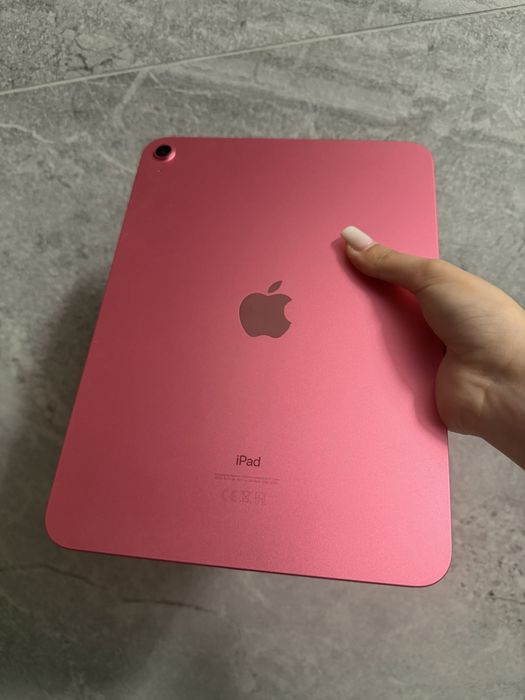 IPad (generatia a 10-a)