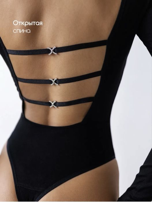 Боди с открытой спиной