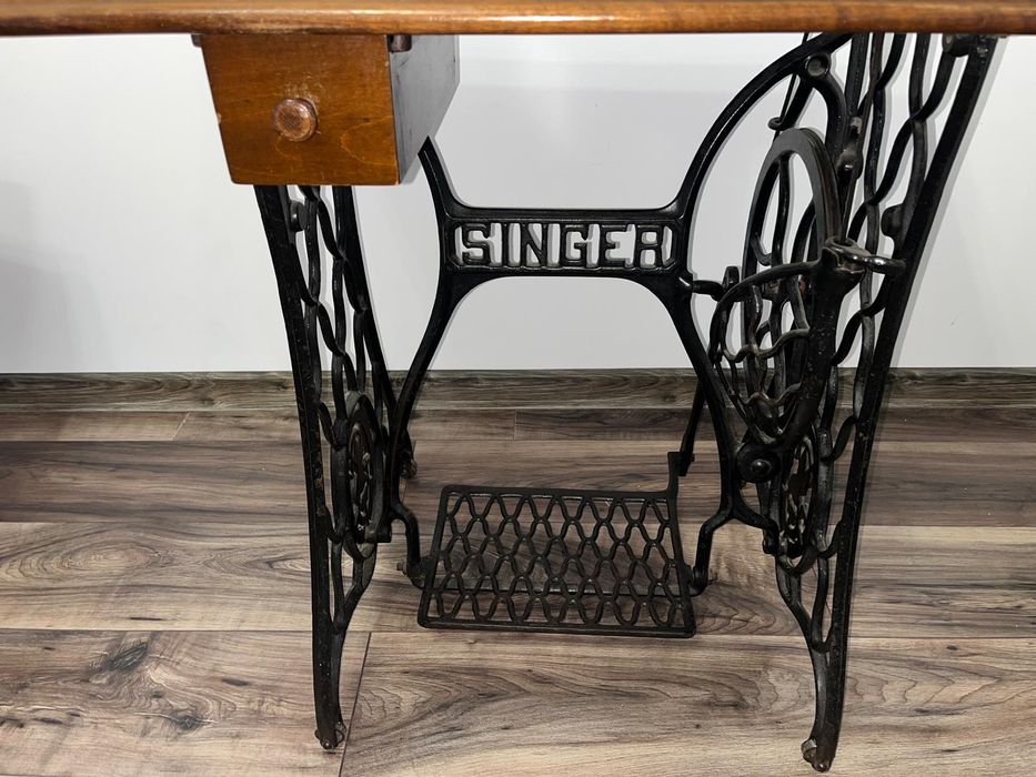 Masina De Cusut Singer