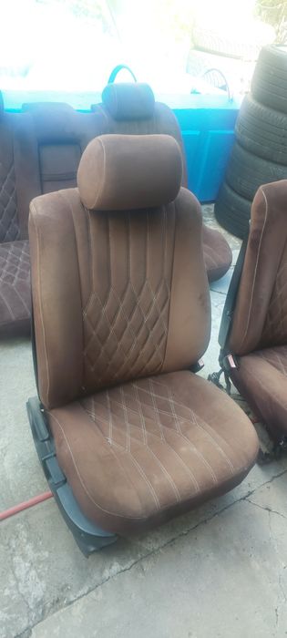 Сидения перед зад на BMW e34