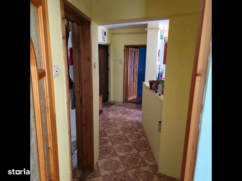 Vând apartament ultracentral.