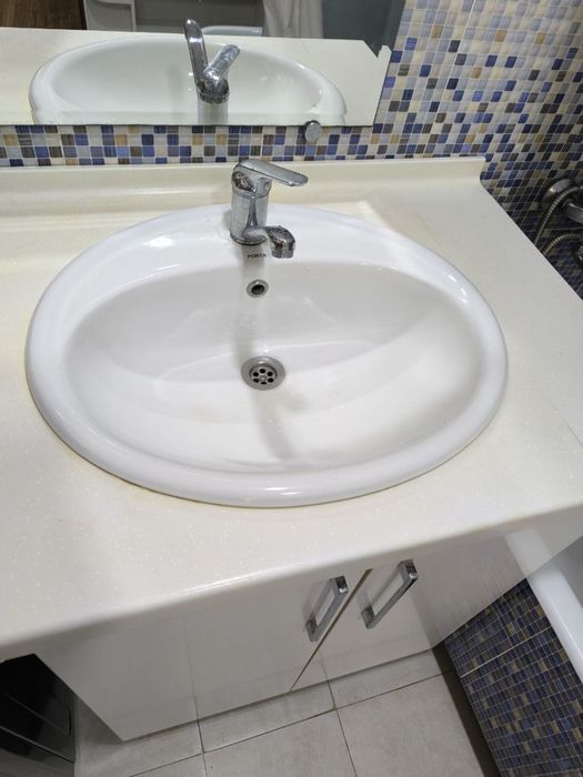 Мебель и сантехника для ванной, дорогая