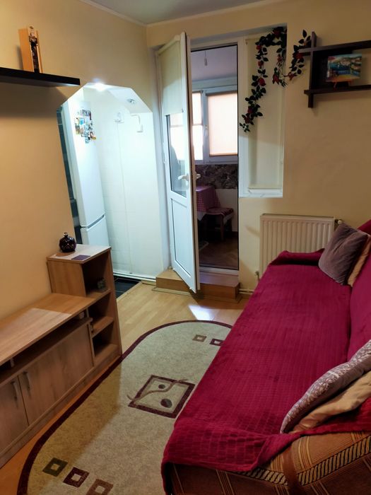 Apartament 2 camere de vanzare