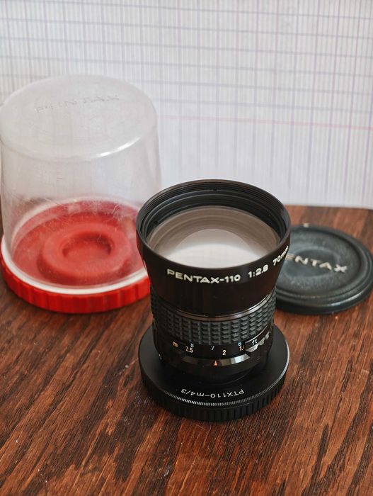 Pentax-110 70mm f/2.8 – Obiectiv rar pentru Micro 4/3 (Swirl Bokeh)