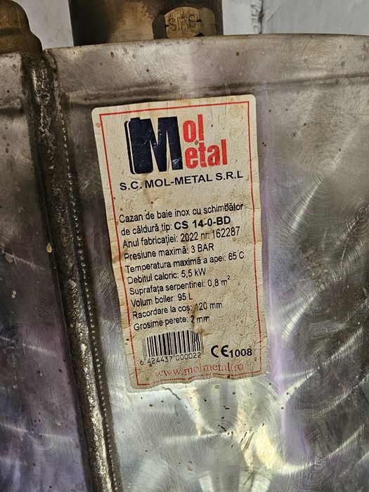 Vând cazan baie cu sobita