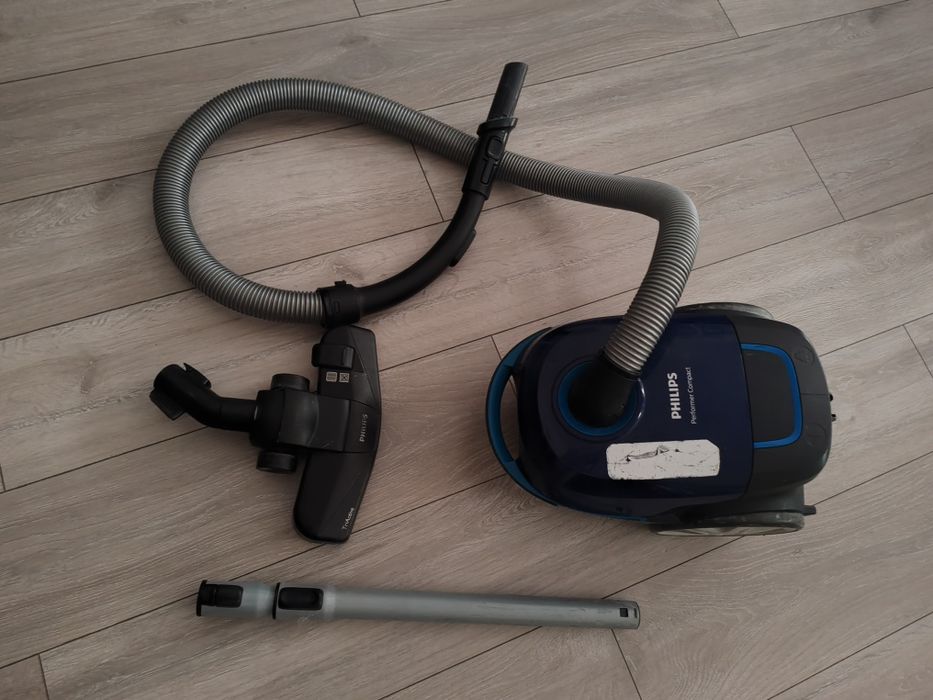 Vând aspiratoare  Electrolux, Philips