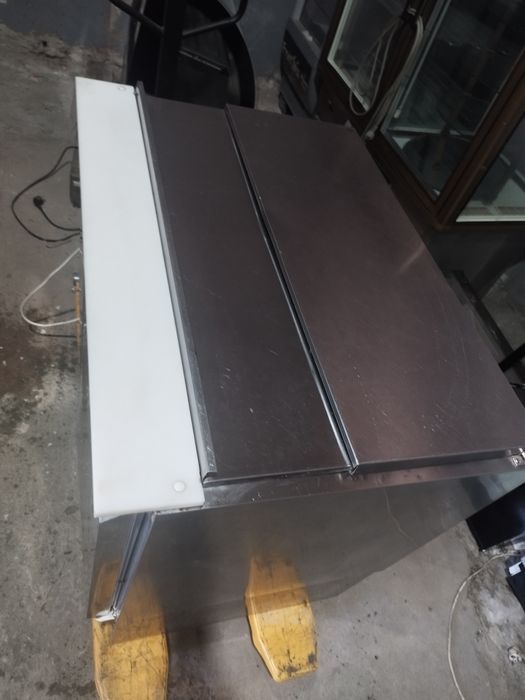 Хладилна маса / Саладета