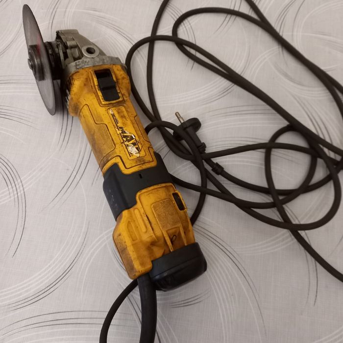 Продам профессиональную болгарку