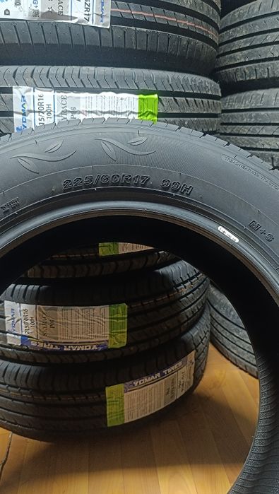 225/60R17    GOLDEN   CROWN