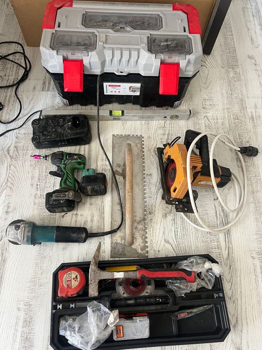 Pachet unelte electrice și manuale + Cutie scule Kistenberg Titan Plus