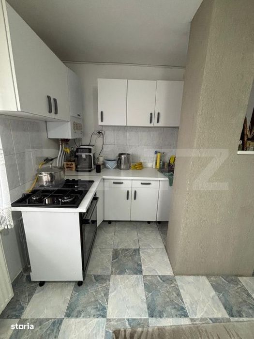 Apartament decomandat cu 3 camere | 2 balcoane | Boxa si pod | Obcini