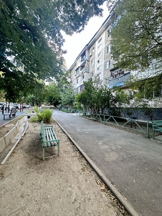1 комн.кв. 1мкр 9дом 4эт Не угл.