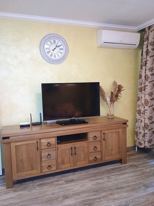 Дава се под наем Двустаен апартамент в к.к. Златни пясъци - 75 кв.м за 400 € - Снимка #6