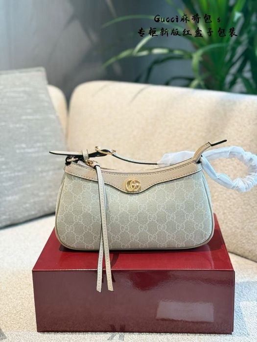 Сумка Gucci в фирменной подарочной коробке