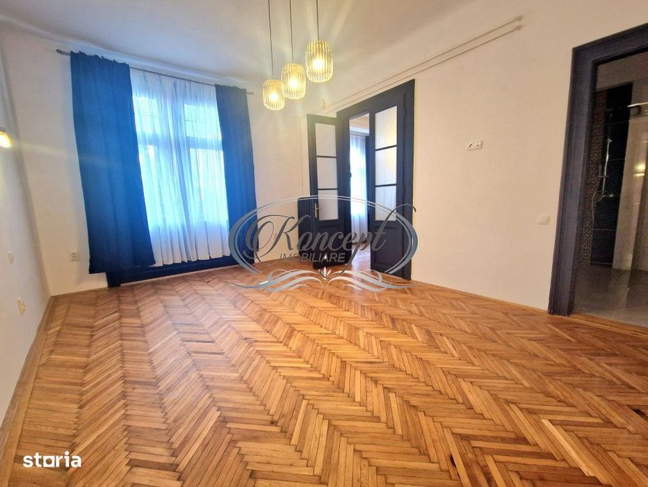 Apartament cu 3 camere in zona Ultracentrala — fotografia 1