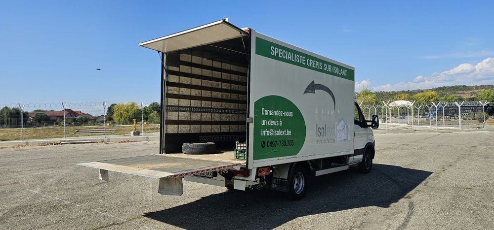 Iveco Daily 50C17 – Detarat de fabrică, An 2013, Trapă spate funcțională