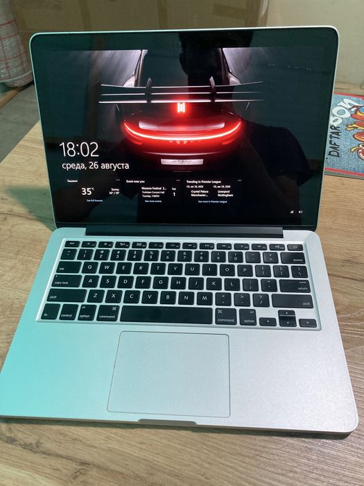 macbook makbuk makbook macbuk