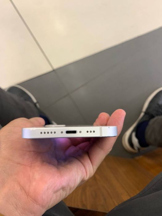 Iphone 12 srochna sotiladi