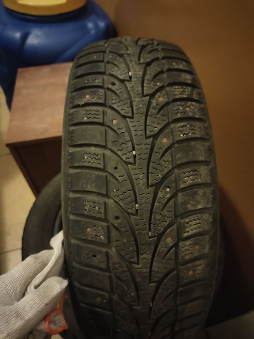 Шины 185/60/15 комплект