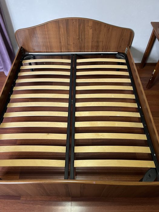 Кровать двуспальная 200/160