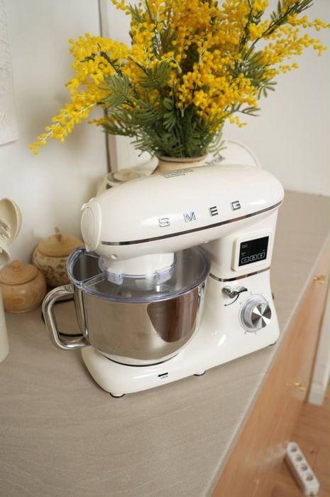 Кухонный комбайн SMEG 12в1