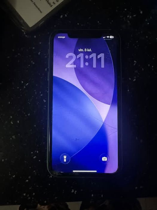 Iphone 11 simplu