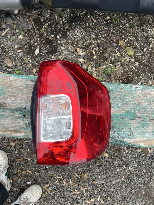 Lampa / Stop Dacia Logan MCV Dreapta 2013 - 2020