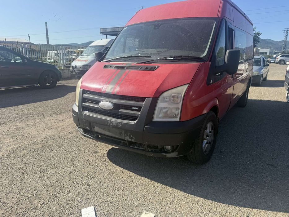 Ford Tranzit 2.4 tdci НА ЧАСТИ!!!