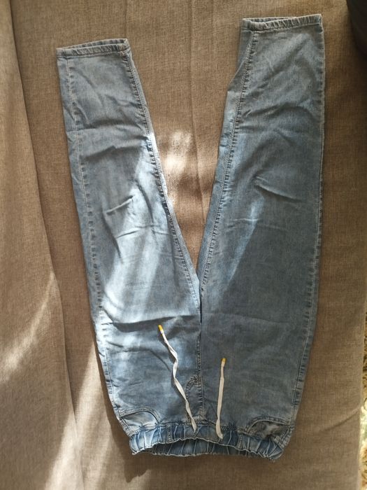 Штаны,джинсы на девочку