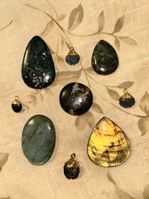 Камни Натуральные Лабрадориты