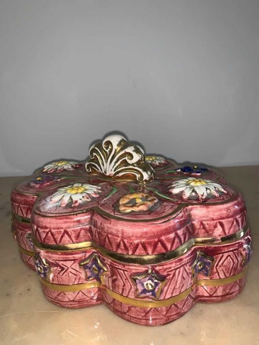 Bomboniera portelan ,cu capac