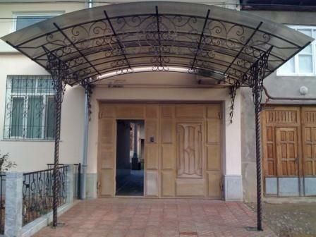 Изготовление НАВЕСов из лексана, козырьков.Оперативно и Качественно.