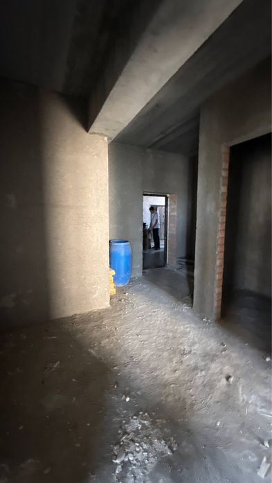 Yangi domdan 2 xonalik 74 kvadrat
