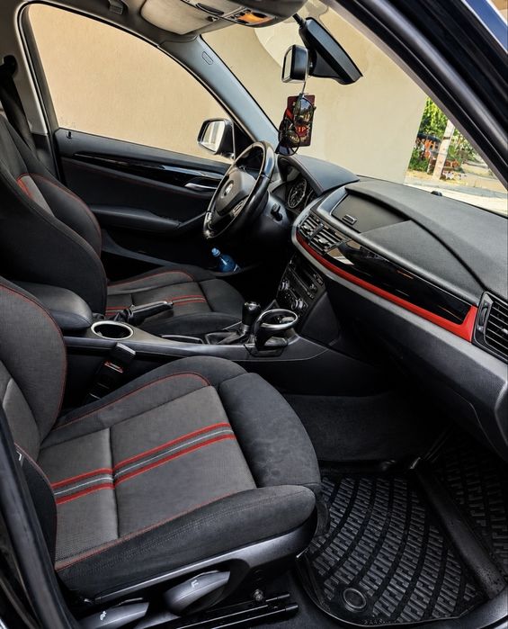 BMW X1 2015 — imagine 2