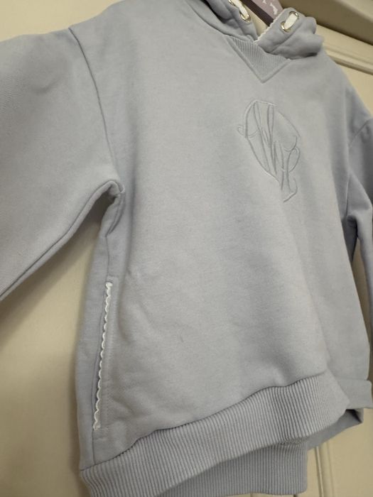 Chloe 8 г за момиче